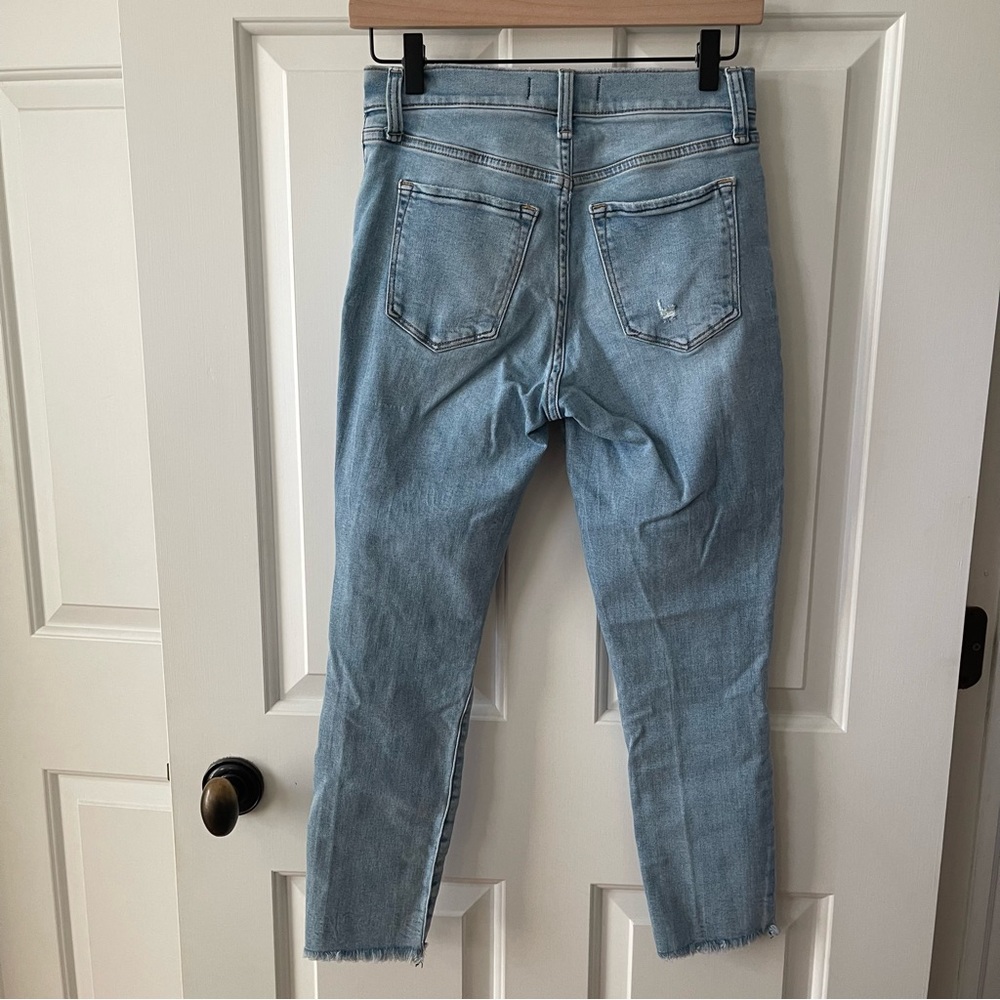 Abercrombie & Fitch The Super Skinny Ankle High Rise Distressed Jeans 26/2s - Picture 4 of 4